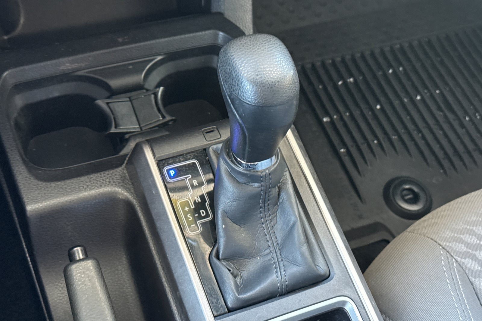 Used 2023 Toyota Tacoma SR5 RWD image 29