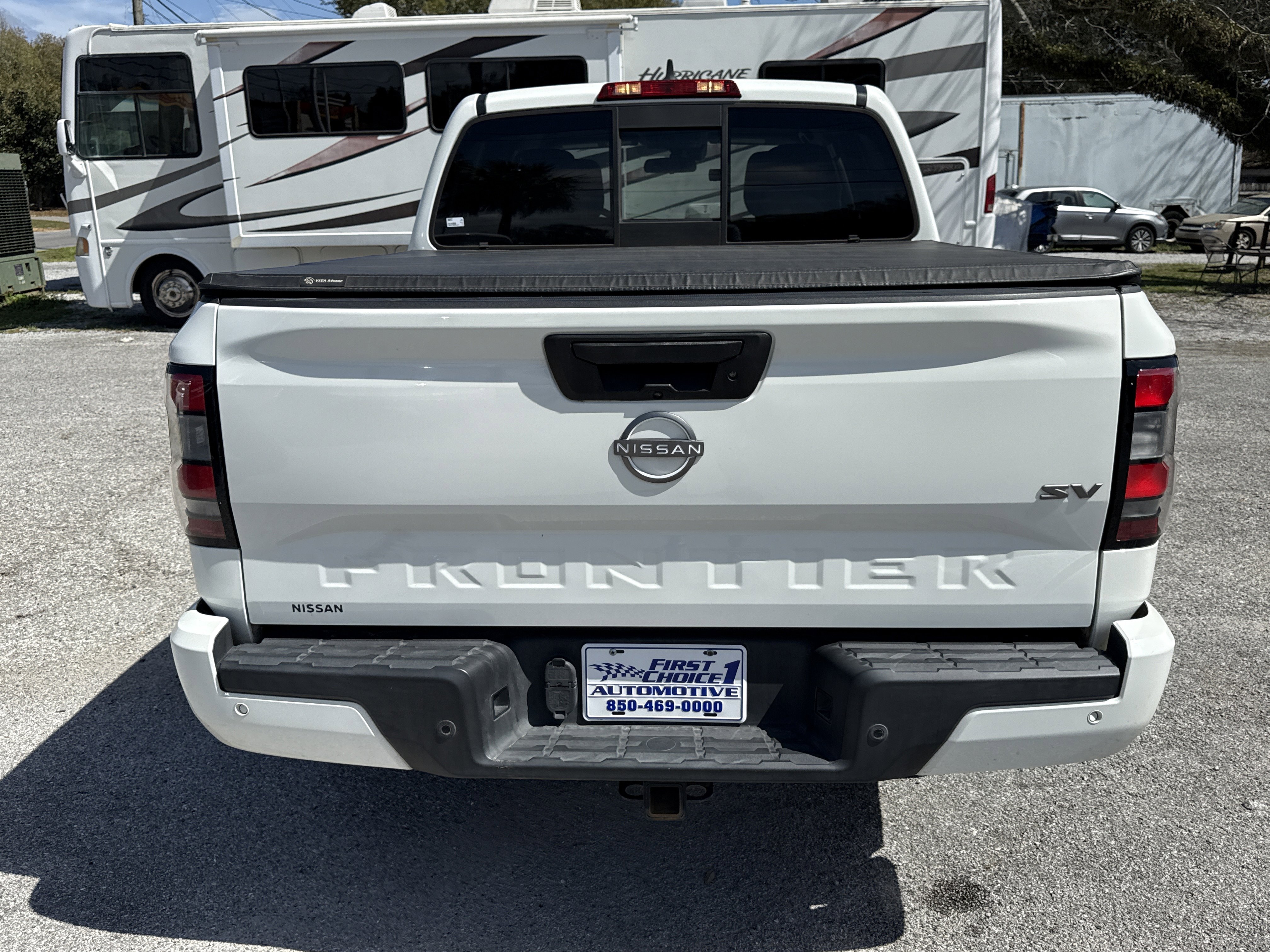Used 2022 Nissan Frontier SV image 4