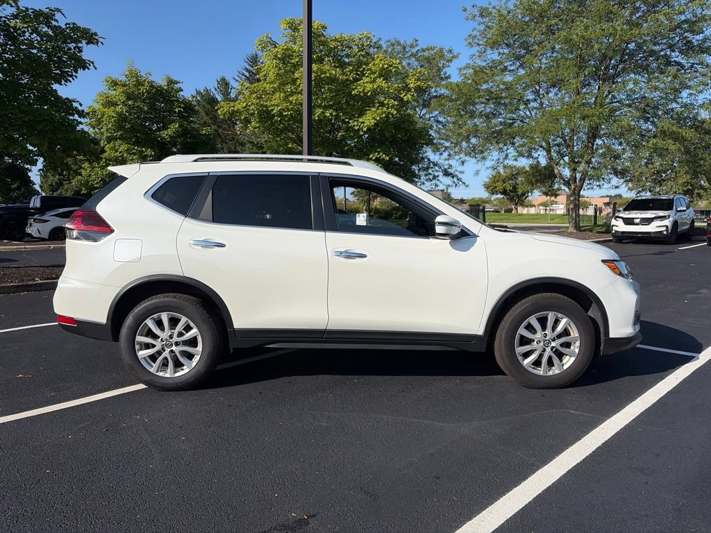 Used 2019 Nissan Rogue SV AWD/4WD image 6