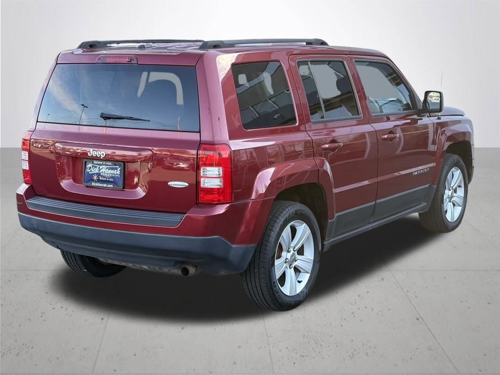 Used 2016 Jeep Patriot Latitude image 6