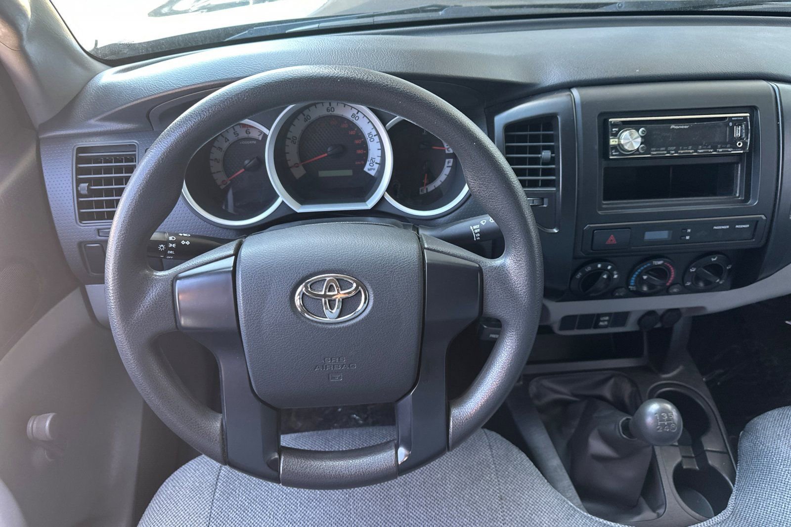 Used 2013 Toyota Tacoma 2WD Regular Cab image 10