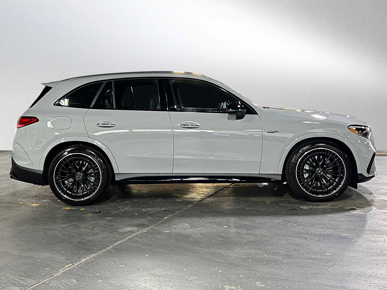 New 2026 Mercedes-Benz GLC 43 AMG 4MATIC image 2