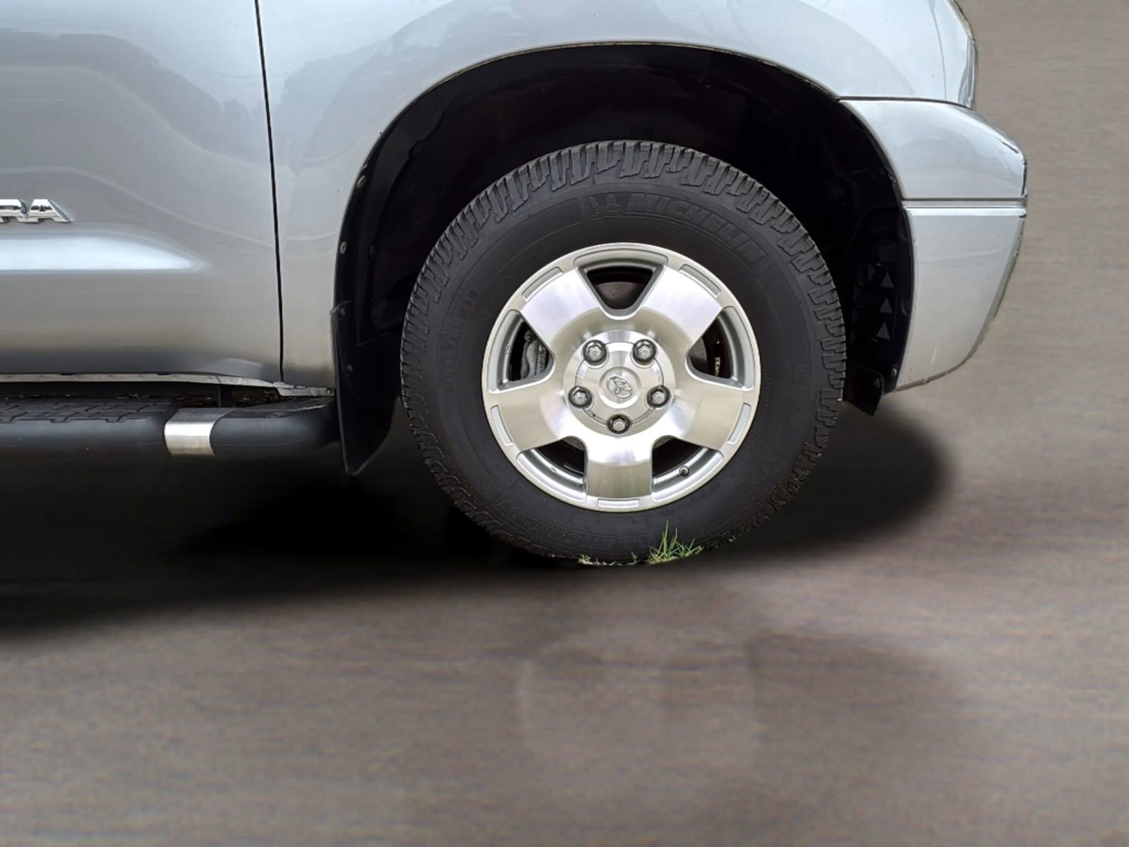 Used 2011 Toyota Tundra Limited w/ Memory Pkg RWD image 31