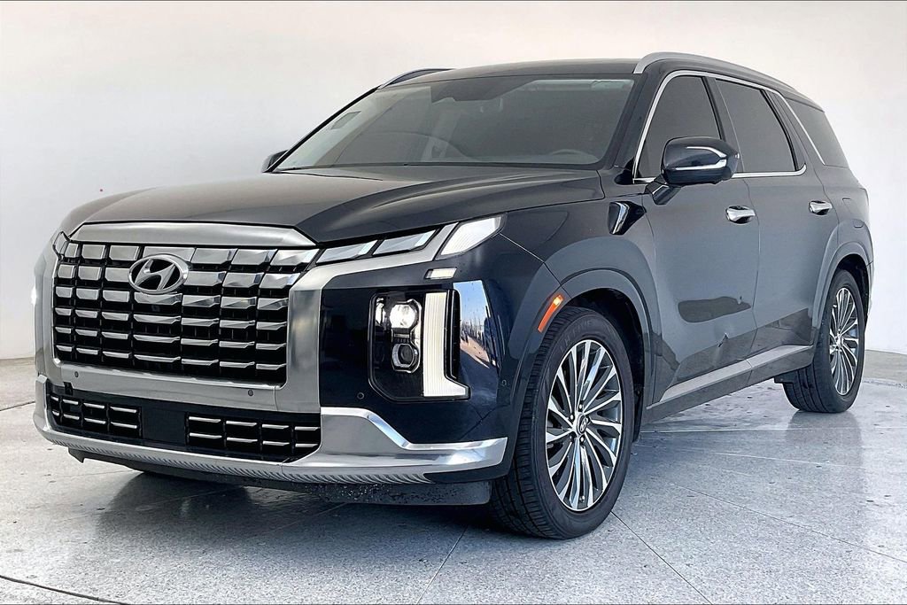 Used 2023 Hyundai Palisade Calligraphy image 42