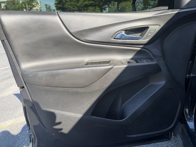 Used 2022 Chevrolet Equinox LT FWD image 9
