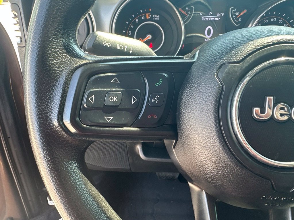 Used 2023 Jeep Gladiator Sport AWD/4WD image 17