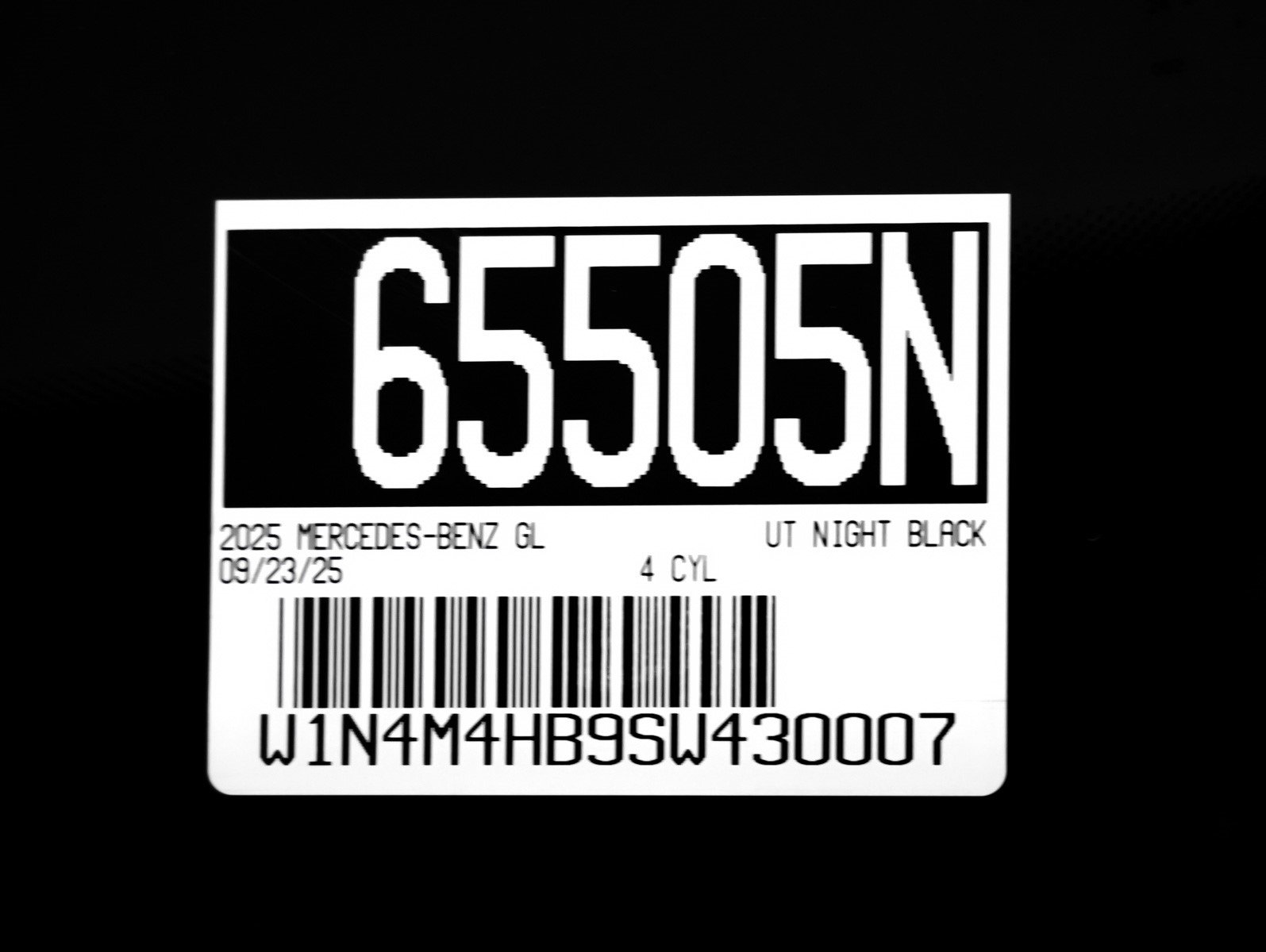 New 2025 Mercedes-Benz GLB 250 4MATIC image 25