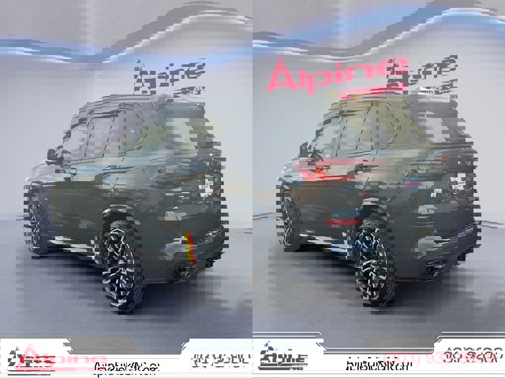 Used 2023 BMW X5 M50i w/ Executive Package image 3