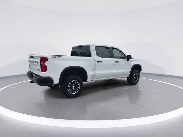 Used 2024 Chevrolet Silverado 1500 ZR2 AWD/4WD image 8