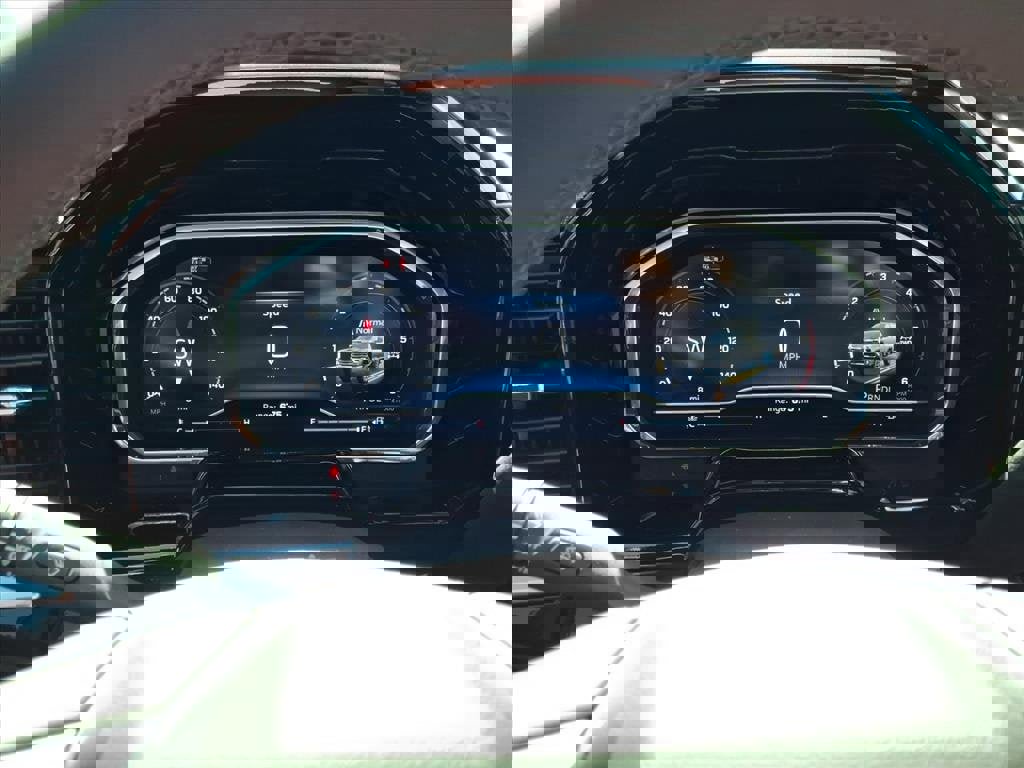 New 2025 Chevrolet Silverado 2500 LT w/ Safety Package image 20