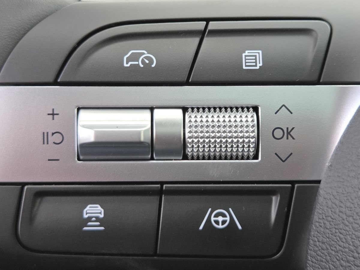 New 2026 Hyundai Sonata Limited FWD image 37