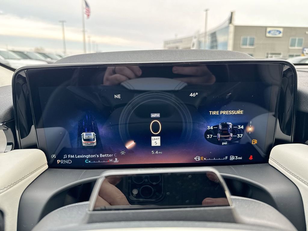 New 2026 Lincoln Aviator Reserve image 11