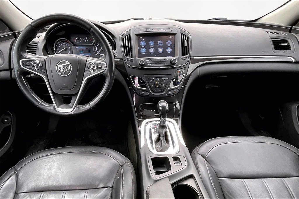 Used 2017 Buick Regal Premium image 8