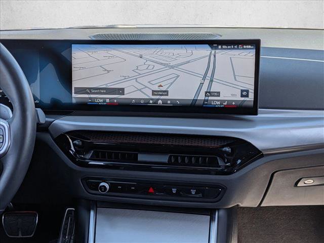 Used 2025 BMW M340i w/ Shadowloine Package RWD image 15
