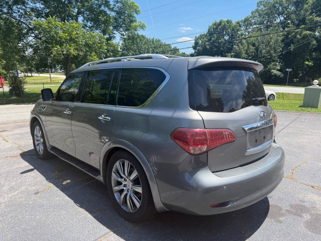 Used 2011 INFINITI QX56 2WD w/ Theater Pkg image 3