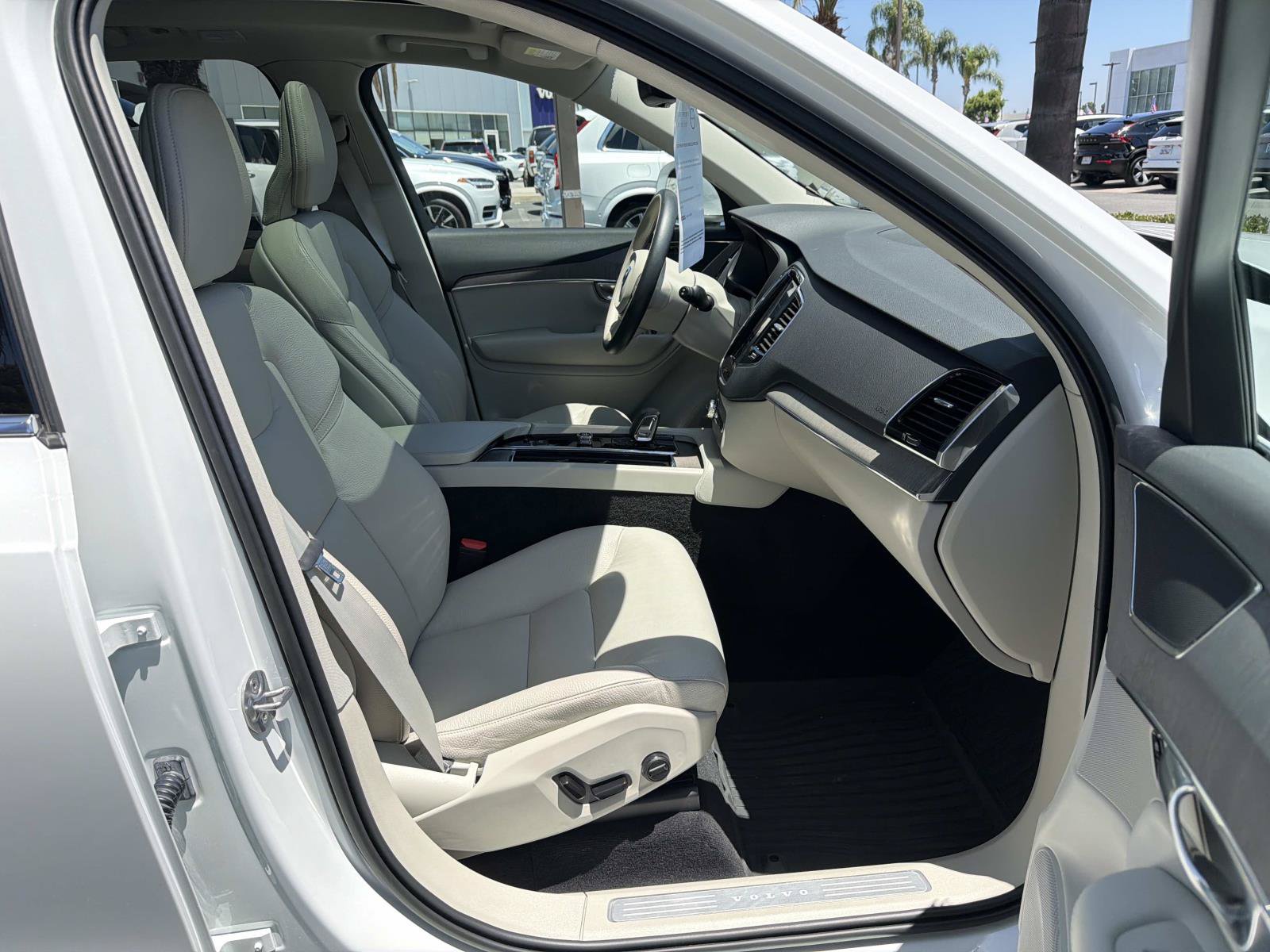 Certified 2023 Volvo XC90 B5 Plus w/ Protection Package Premier AWD/4WD image 26
