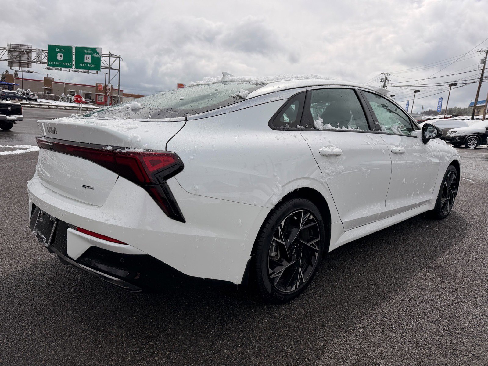 Used 2025 Kia K5 GT-Line image 6