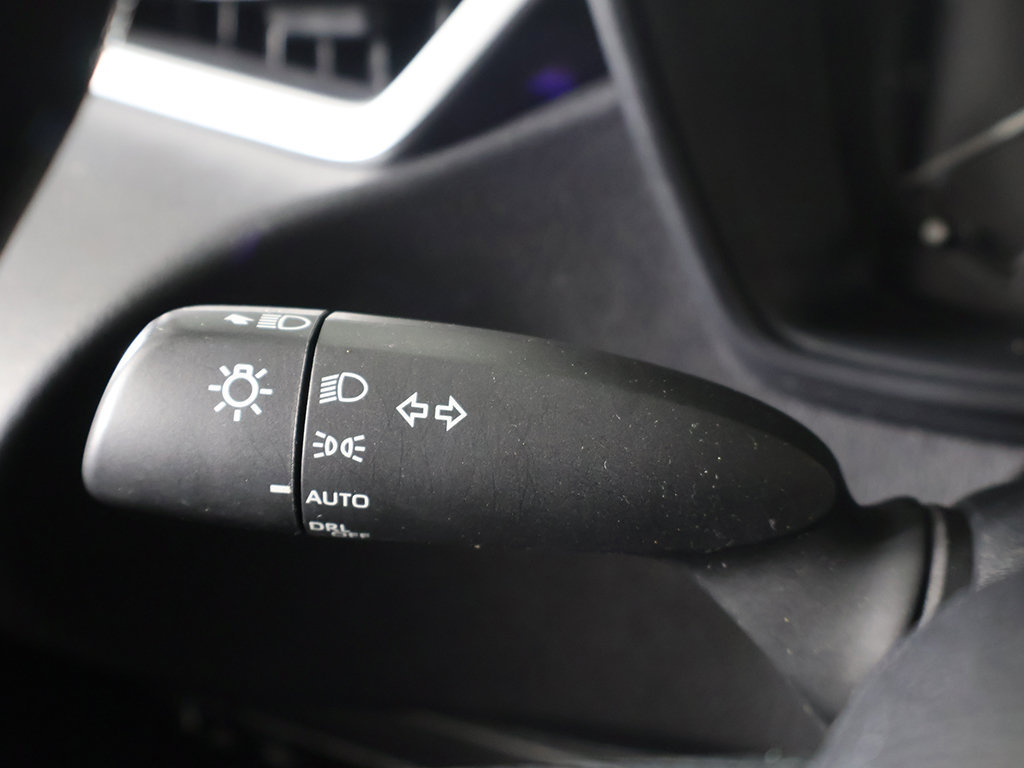 Used 2024 Toyota Corolla LE FWD image 32