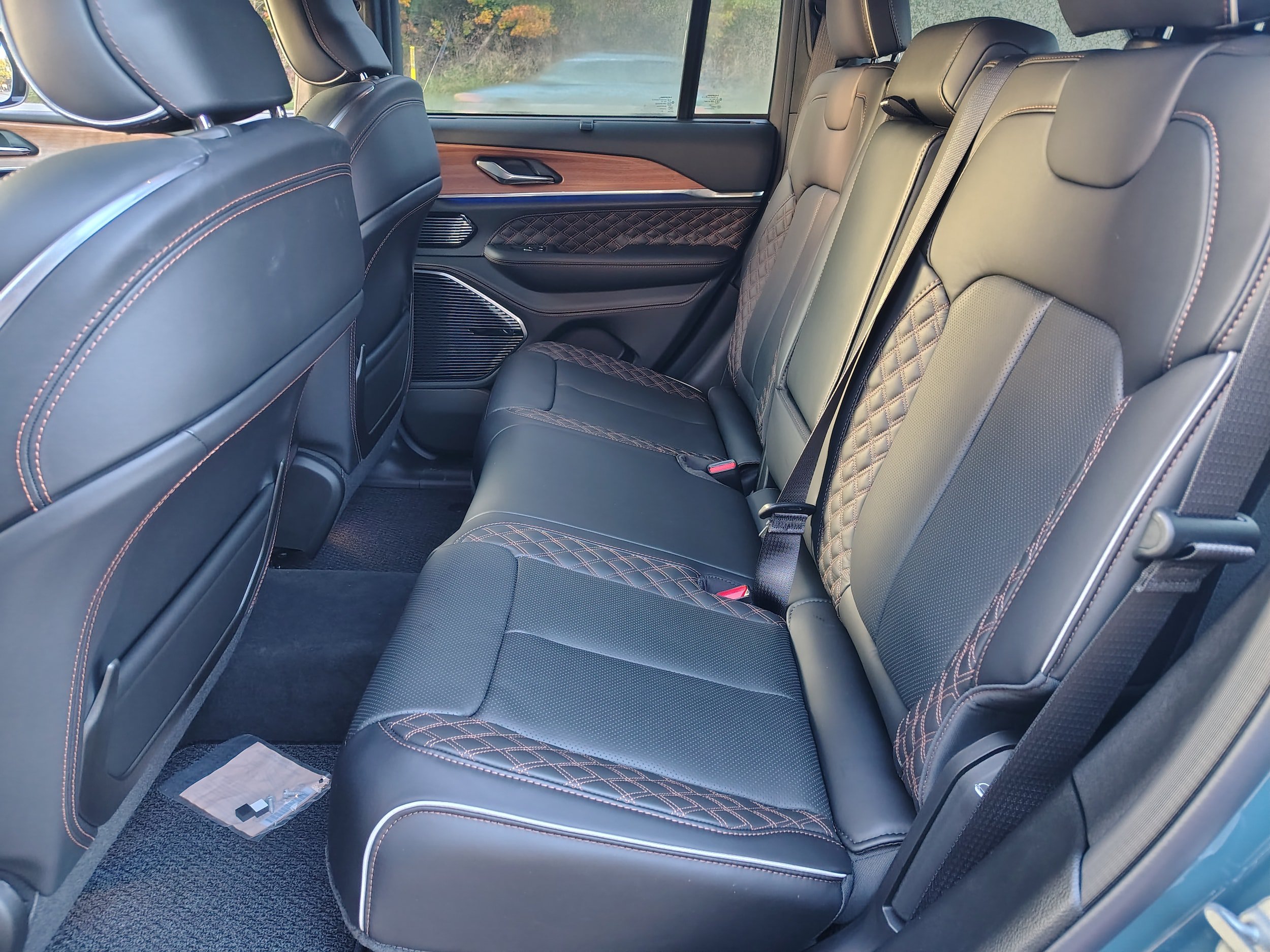 New 2027 Jeep Grand Cherokee Summit AWD/4WD image 30