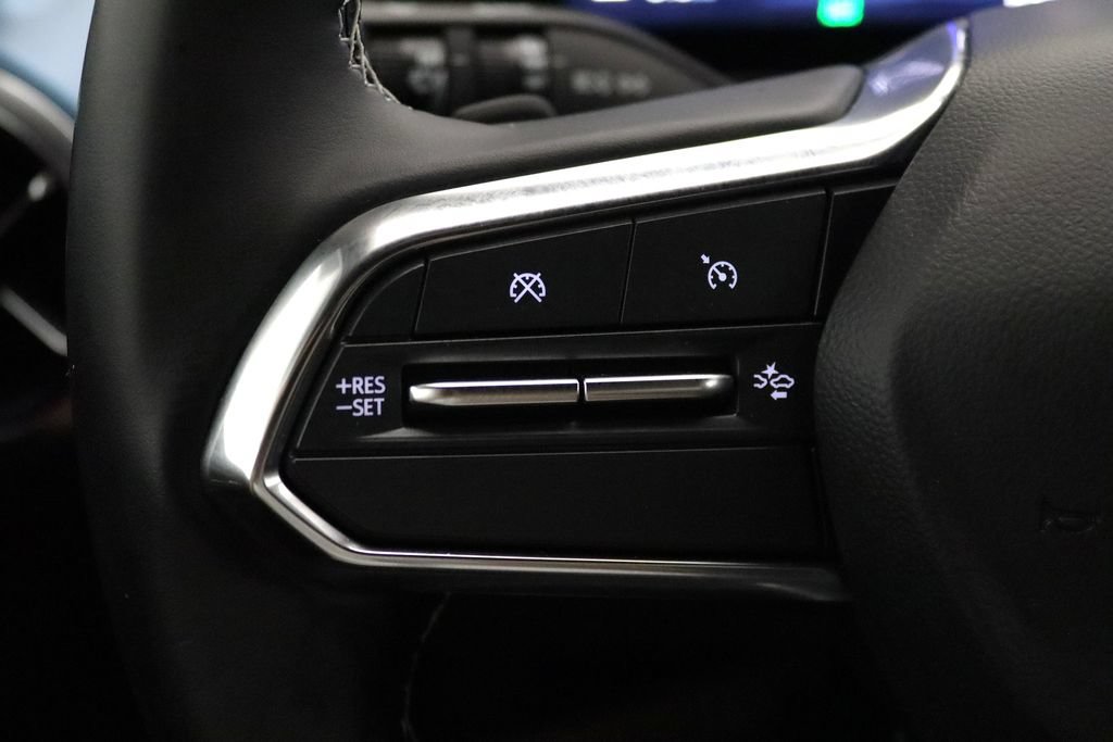 Used 2024 Chevrolet Equinox EV LT FWD image 18