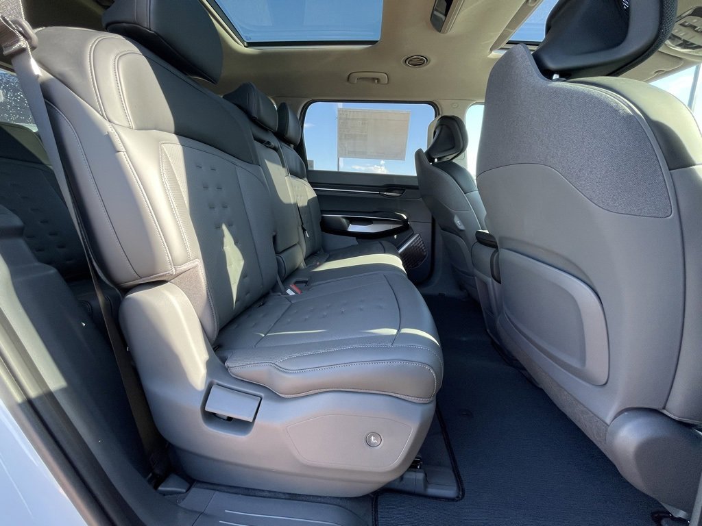 New 2026 Kia EV9 Wind image 31
