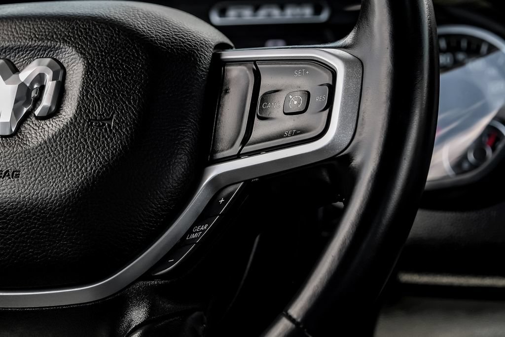 Used 2022 RAM 1500 Lone Star AWD/4WD image 16