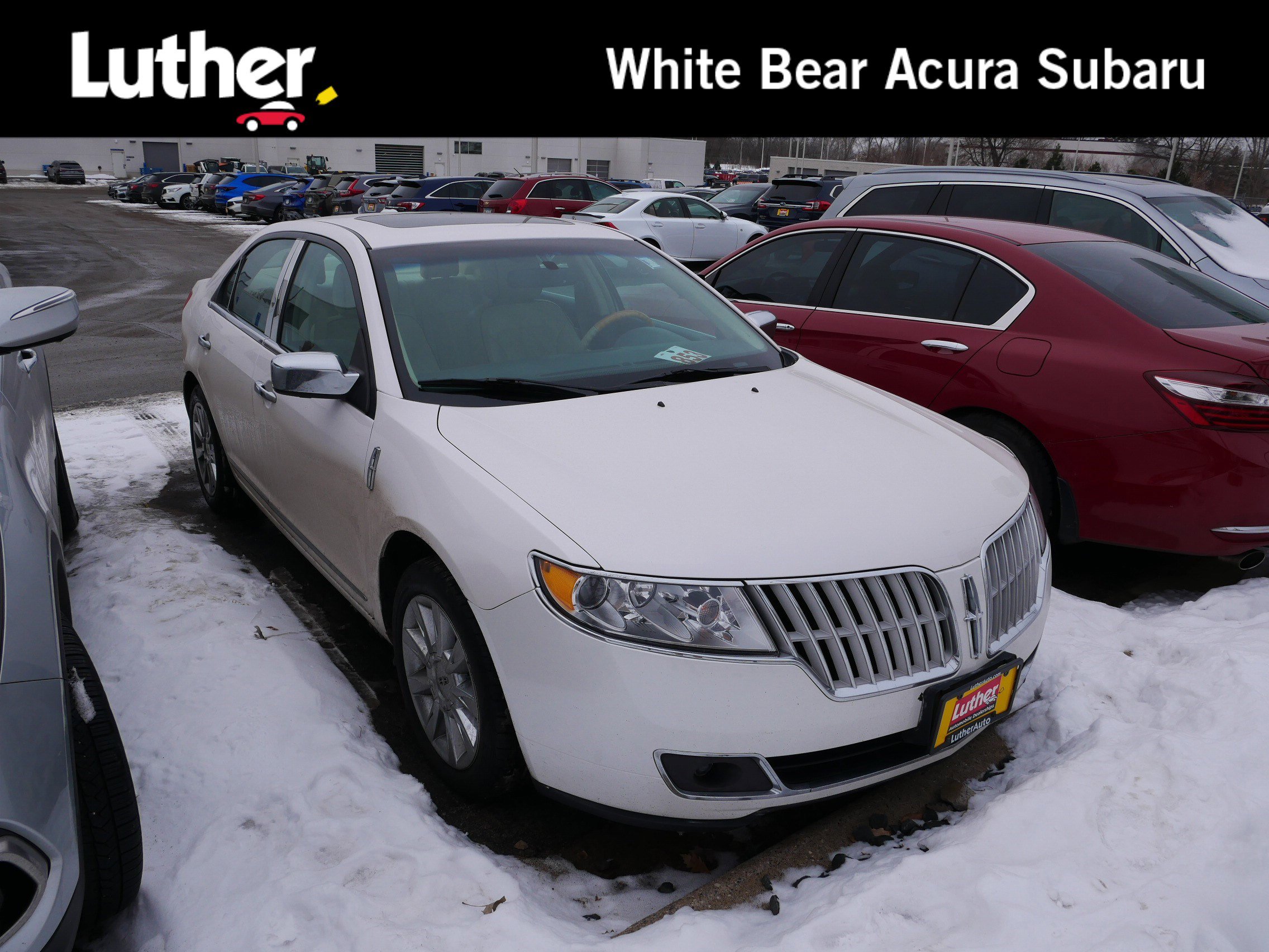 Used 2012 Lincoln MKZ image 1