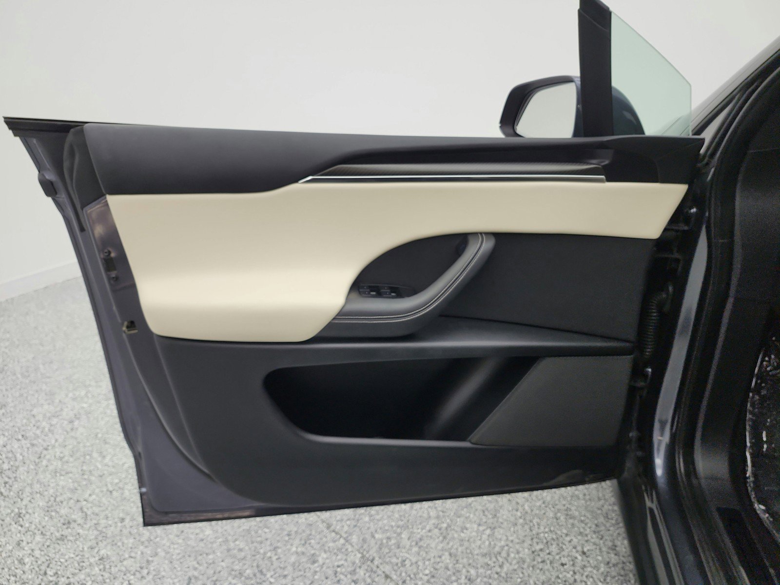 Used 2023 Tesla Model X Plaid AWD/4WD image 14