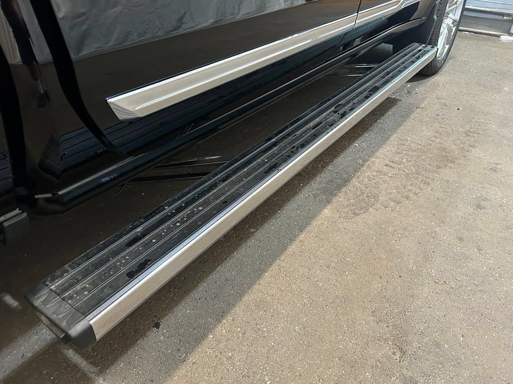 New 2026 Chevrolet Silverado 1500 High Country w/ High Country Premium Package AWD/4WD image 42