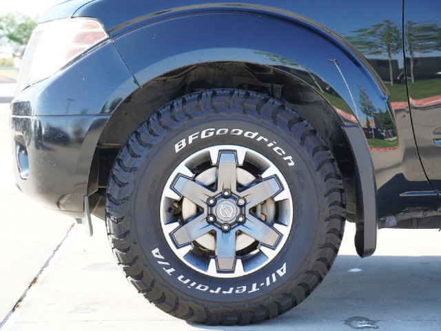 Used 2020 Nissan Frontier PRO-4X AWD/4WD image 9