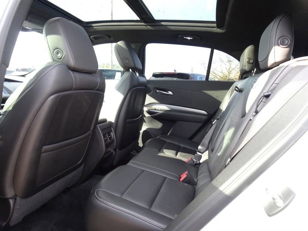 Used 2020 Cadillac XT4 Premium Luxury w/ Cold Weather Package image 14