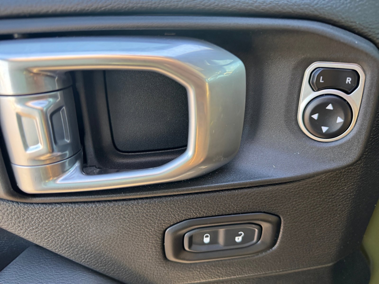 Certified 2021 Jeep Wrangler Unlimited Sahara image 13