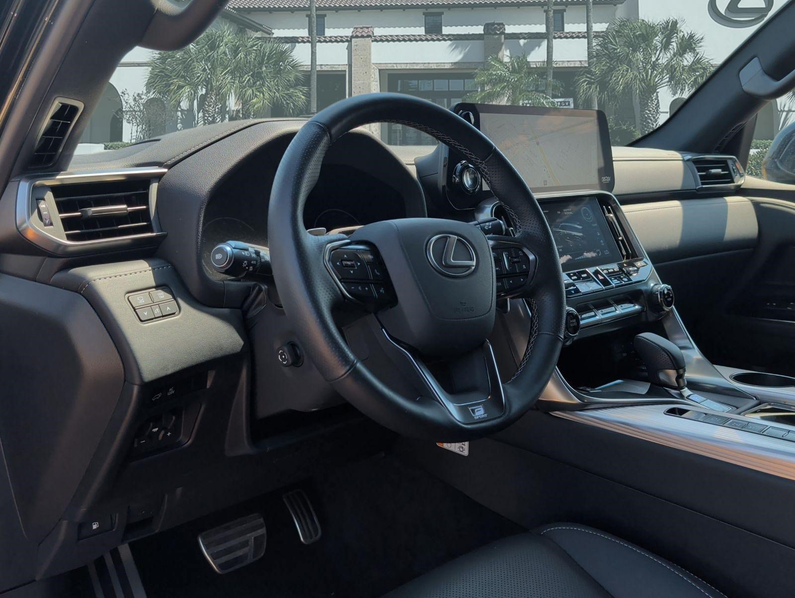 Certified 2026 Lexus LX 700h F Sport AWD/4WD image 12