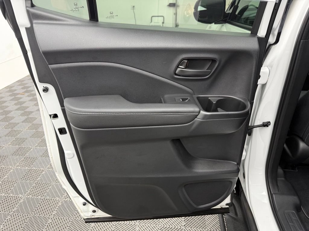 Used 2025 Honda Ridgeline Sport+ image 36