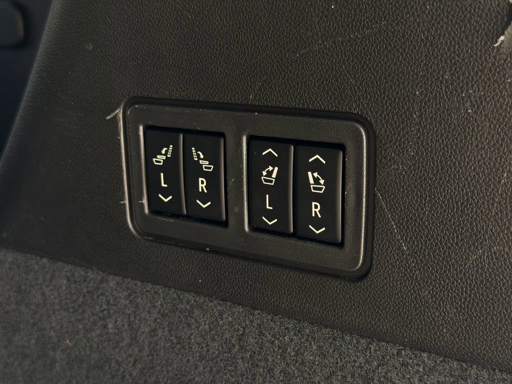 Used 2020 Cadillac XT6 Premium Luxury image 37