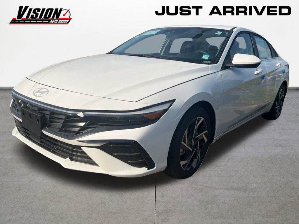 New 2024 Hyundai Elantra SEL w/ Convenience Package image 1