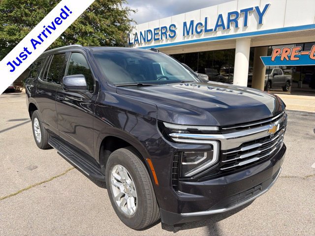 Used 2025 Chevrolet Tahoe LT RWD image 1