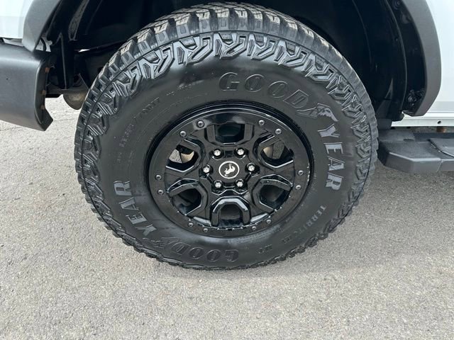 Used 2023 Ford Bronco Wildtrak AWD/4WD image 14