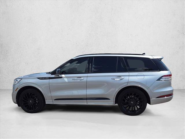 Used 2023 Lincoln Aviator Reserve w/ Equipment Group 201A AWD/4WD image 9