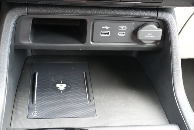 Used 2025 Honda Pilot Elite image 38