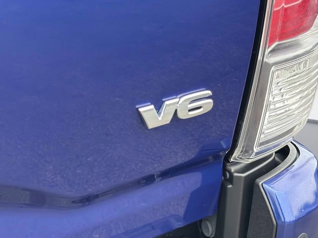 Used 2023 Toyota Tacoma TRD Sport w/ Advanced Technology Package AWD/4WD image 12