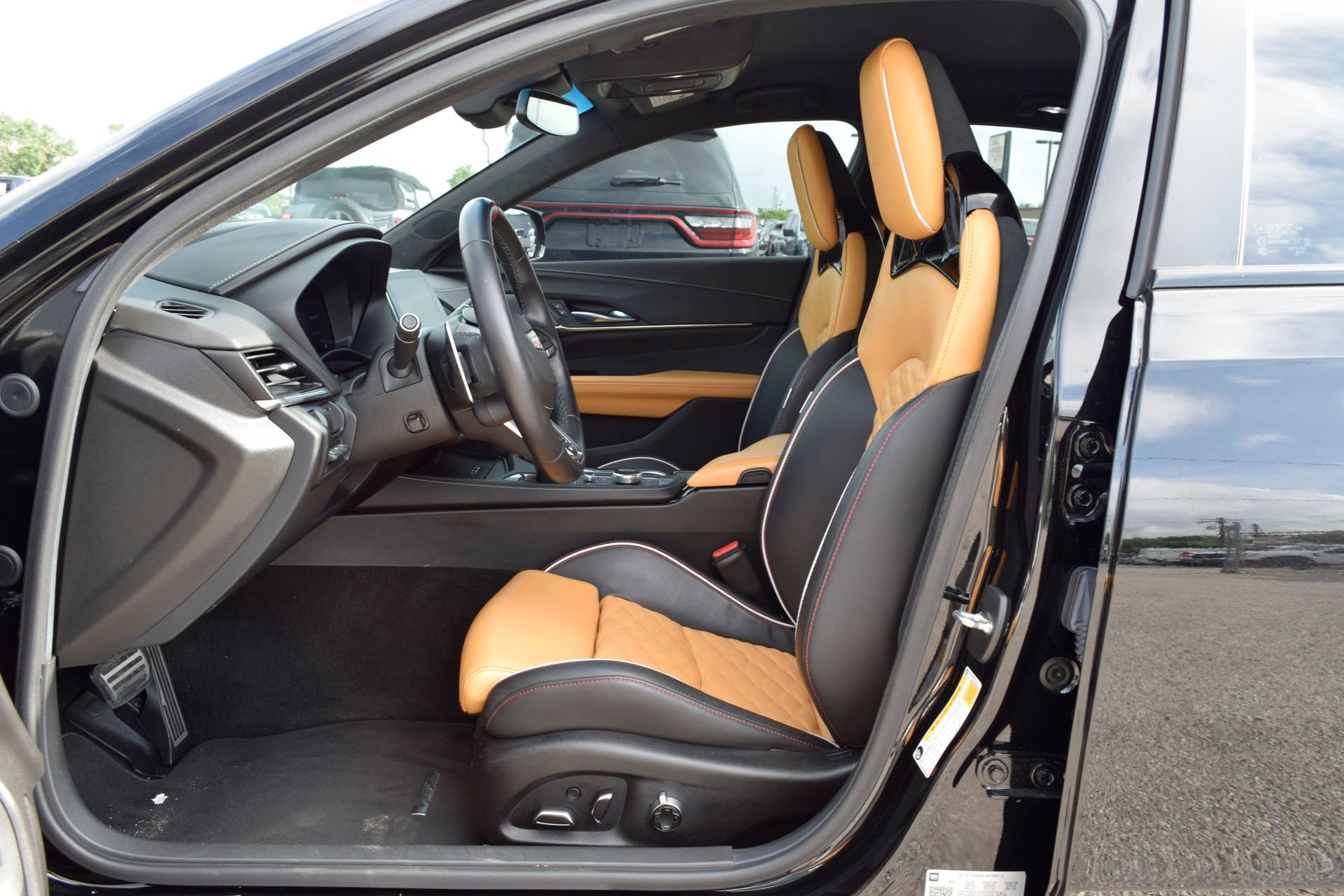 Used 2023 Cadillac CT4 V Blackwing w/ Driver Assist Package RWD image 18