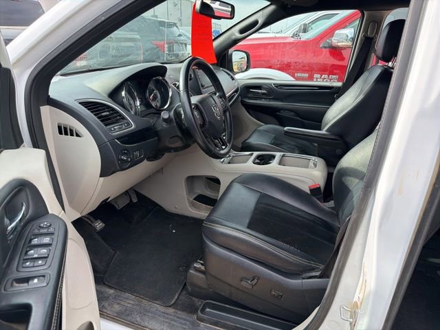 Used 2018 Dodge Grand Caravan SXT FWD image 7