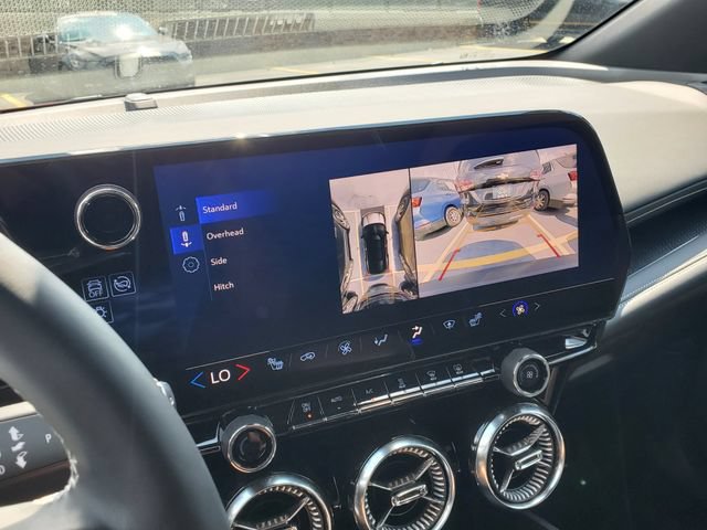 Certified 2024 Chevrolet Blazer EV LT AWD/4WD image 32