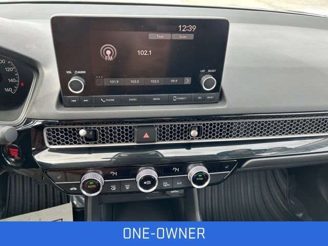 Used 2022 Honda Civic EX image 3