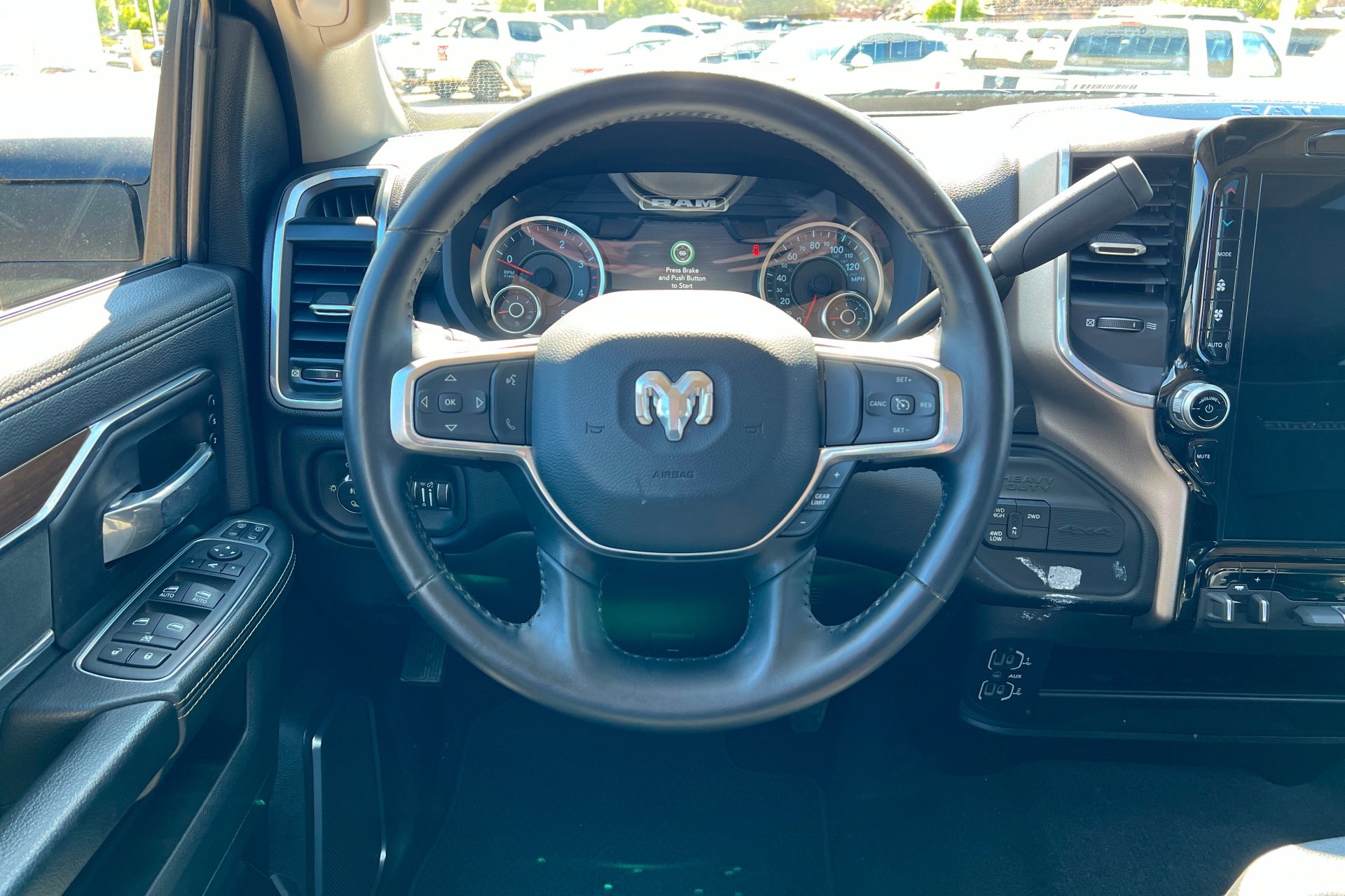 Used 2024 RAM 2500 Laramie AWD/4WD image 12