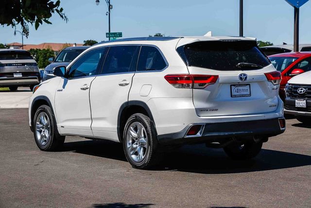 Used 2019 Toyota Highlander Limited image 2