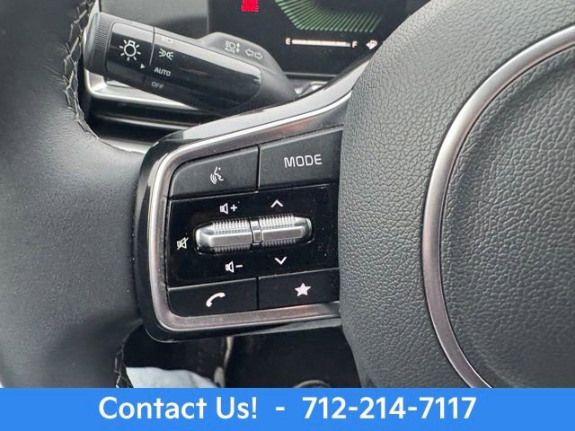 New 2025 Kia Sorento S image 18
