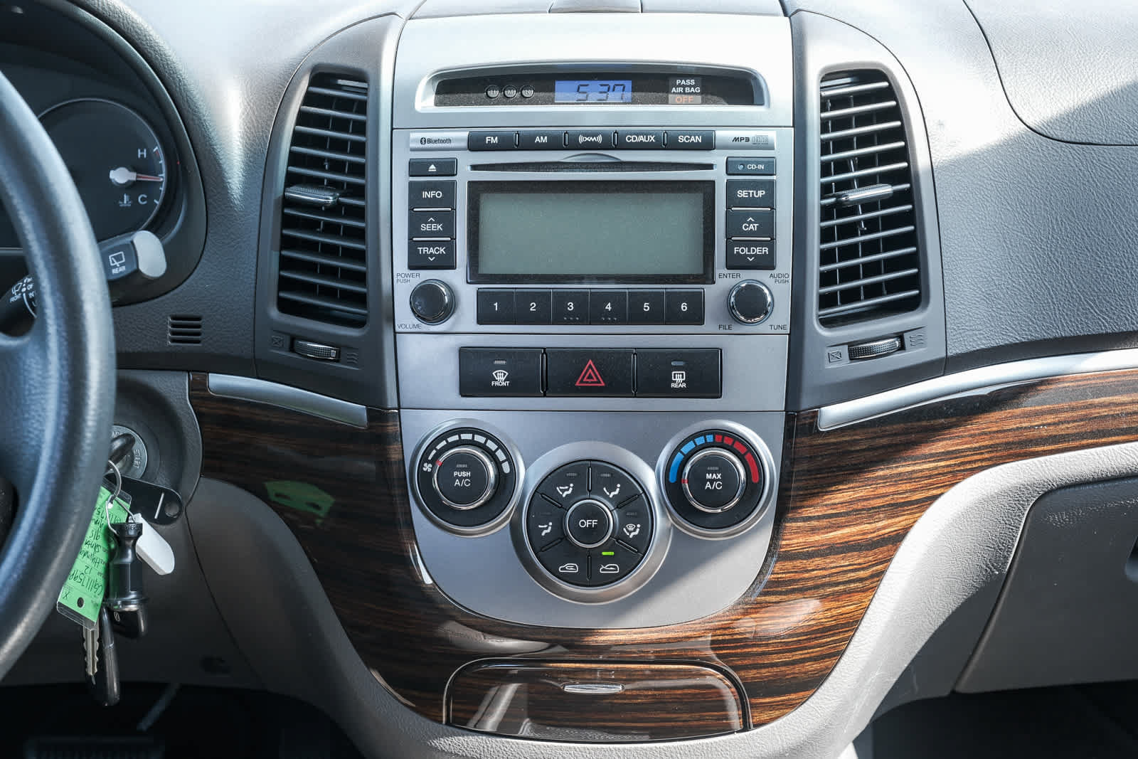 Used 2012 Hyundai Santa Fe GLS AWD/4WD image 14