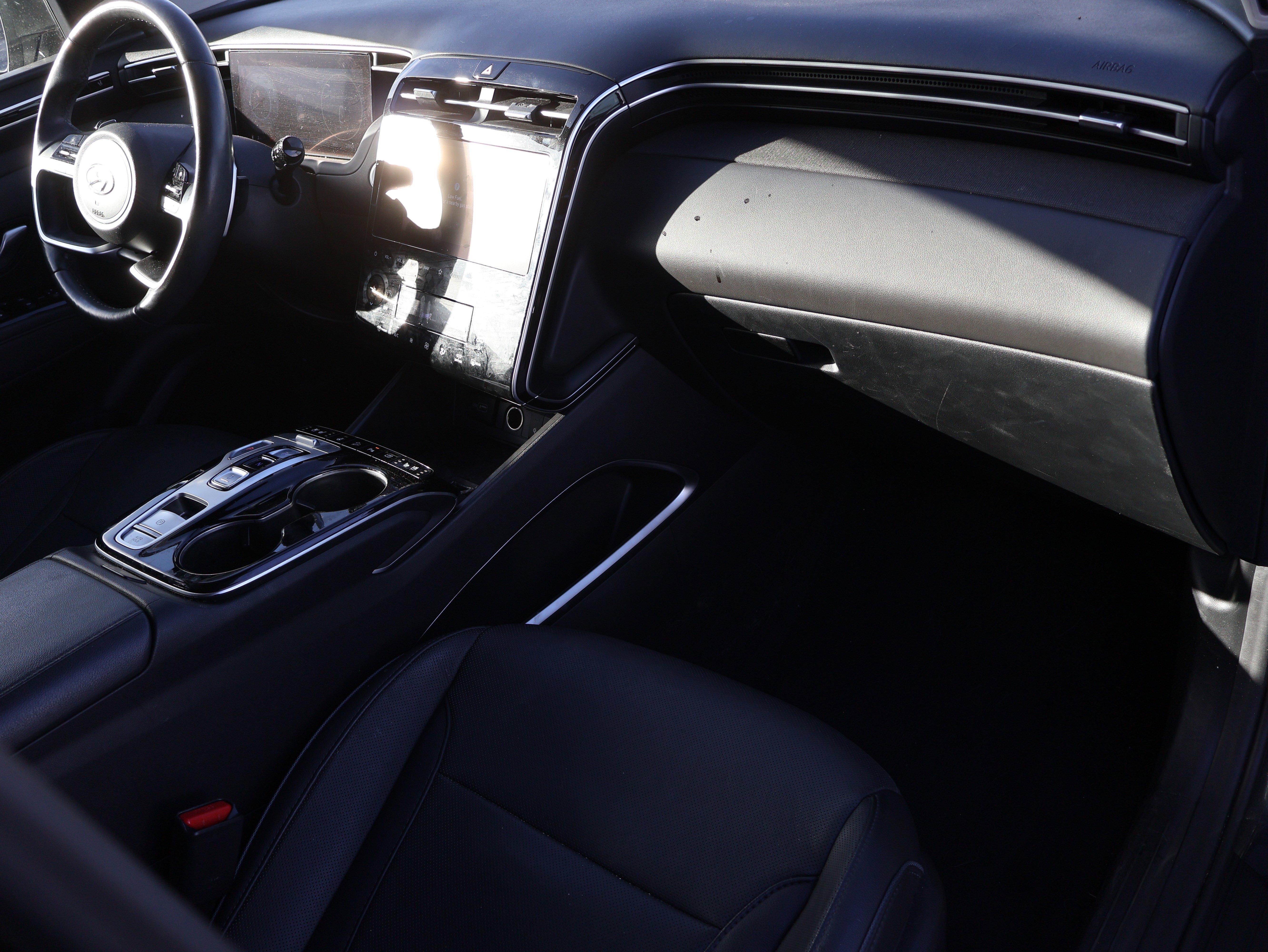 Used 2023 Hyundai Tucson Limited w/ Cargo Package image 9